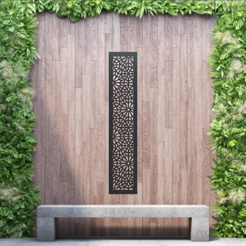 Aluminium Privacy Screen Bloom - Wall Mounted - 1800mm x 300mm Black