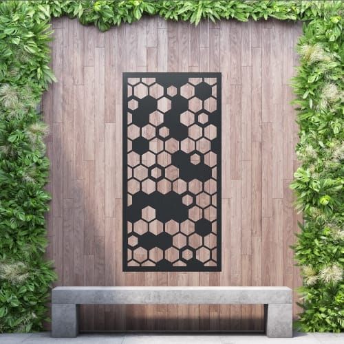 Aluminium Privacy Screen Honeycombe - Wall Mounted - 1800mm x 900mm Black