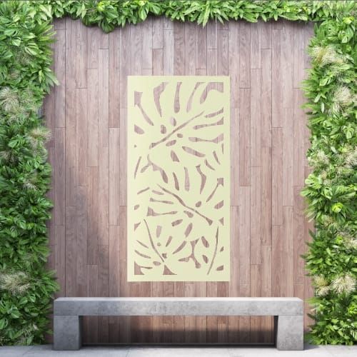 Aluminium Privacy Screen Monstera - Wall Mounted - 1800mm x 900mm Cream